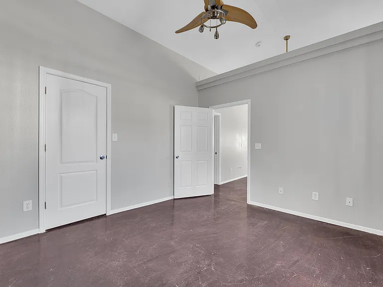 1127 N El Paso St #5 — Photo 7