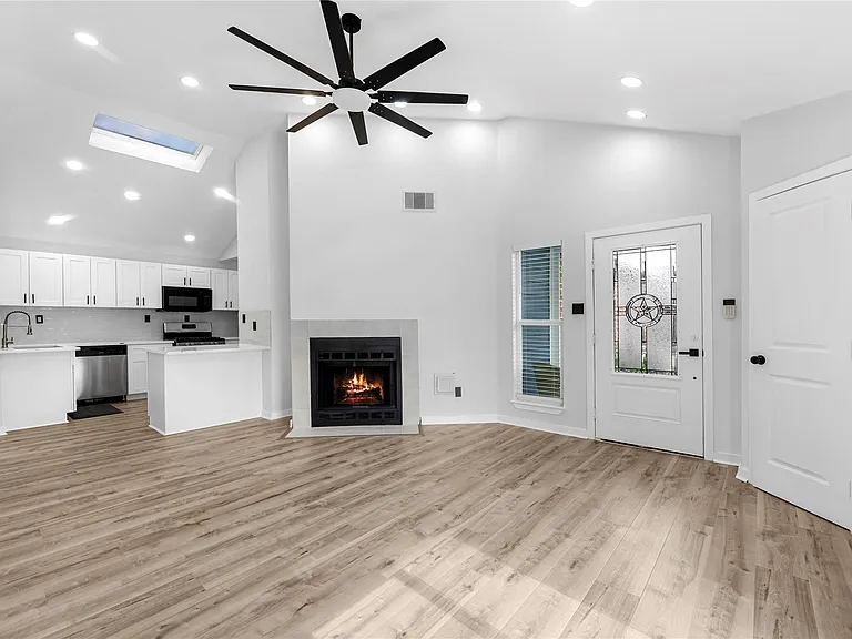 18503 Willow Moss Dr — Photo 5