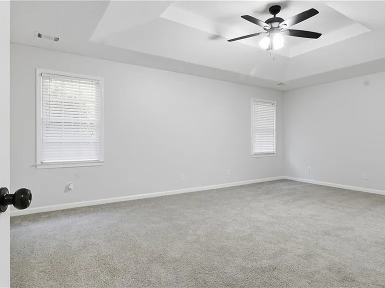 2110 Meadow View Ct — Photo 25
