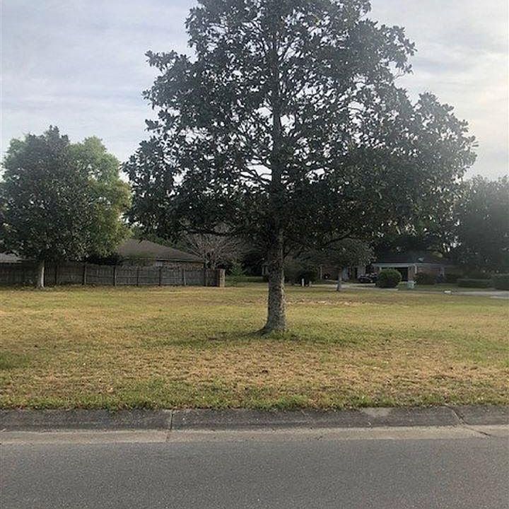 2nd image of 6474 Lake Charlene Dr