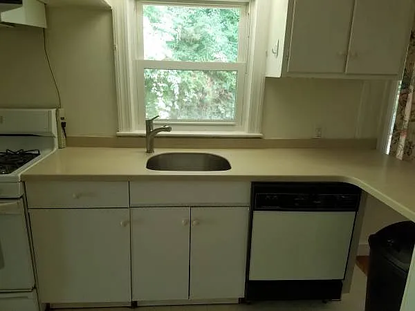 245 North Ave — Photo 18