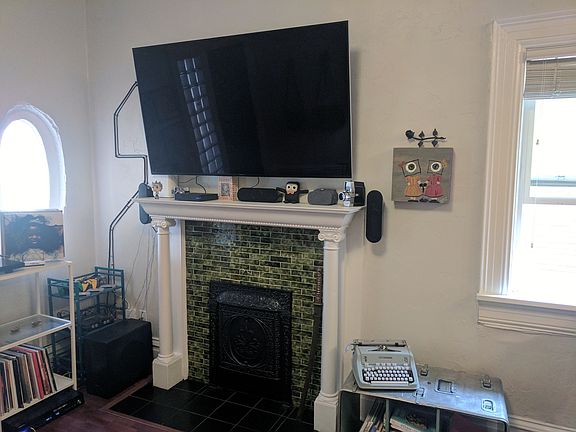 3rd image of 732 E 100 S APT 2