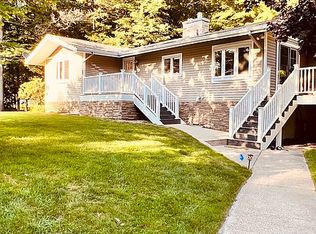 1658 N Lakeshore Dr, Ludington, MI 49431