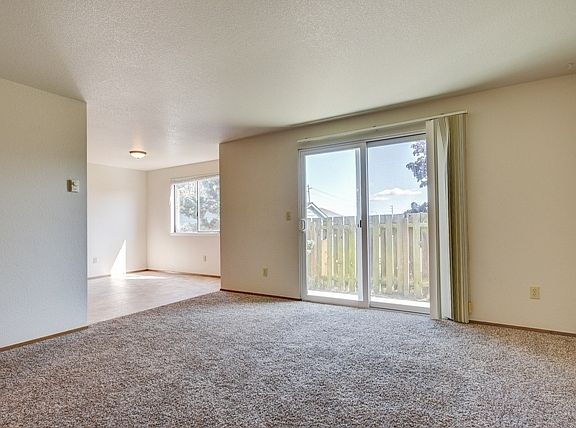 4th image of 455 S Oak Harbor St APT C101