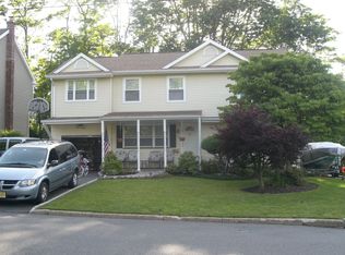 108 Longfellow Dr, Colonia, NJ