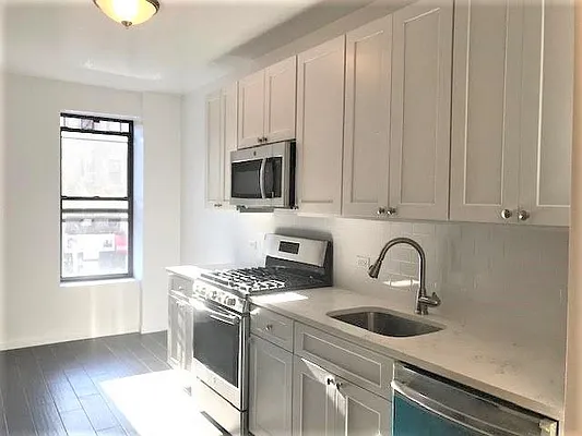 Rented by Corcoran | media 2