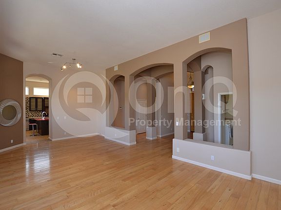 3rd image of 30037 N 77th Pl