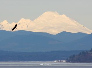 71 Pine St APT 207, Edmonds, WA 98020