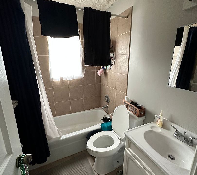 2nd image of 3506 Jackson St #3508-10