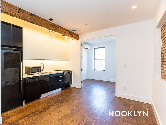 5th image of 790 Classon Ave APT 1R