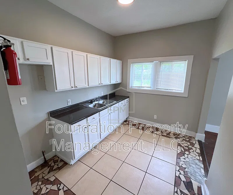 3 bed, 2.0 bath, 1508 sqft, $925 — Photo 4