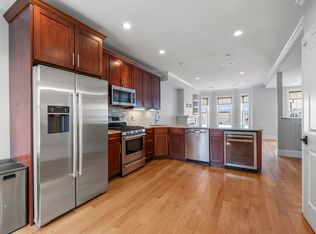 707 E 4th St #2, South Boston, MA 02127
