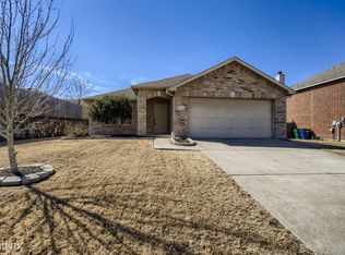 401 Blue Sage Dr, Fate, TX 75087