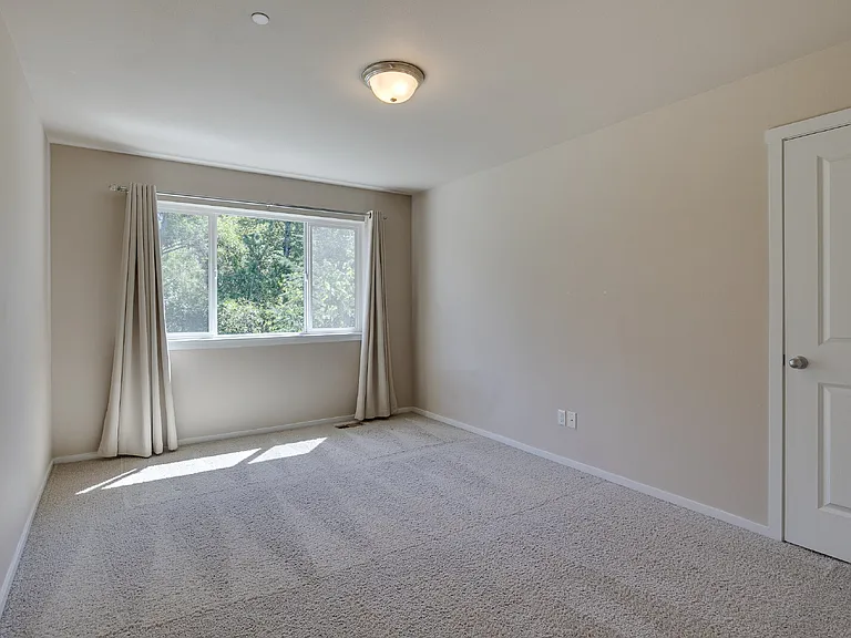7713 NE 193rd Pl — Photo 7