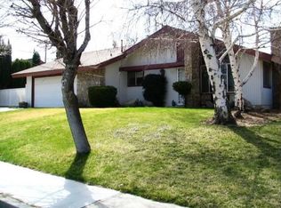 705 Mulberry St, Tehachapi, CA 93561