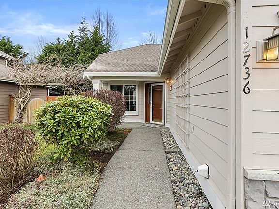 2nd image of 12736 35th Pl NE