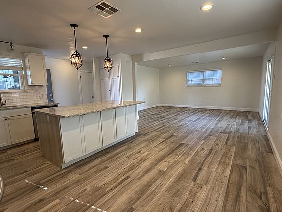 2nd image of 2620 Keats Pl