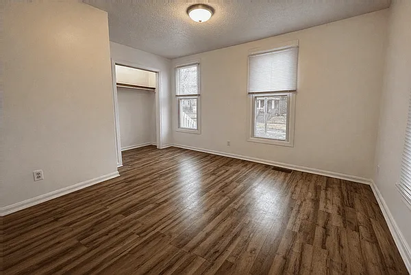 502 W Biddle St #A — Photo 7