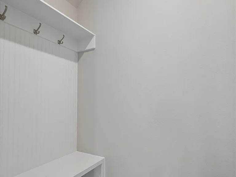 7523 Mariposa Way — Photo 34