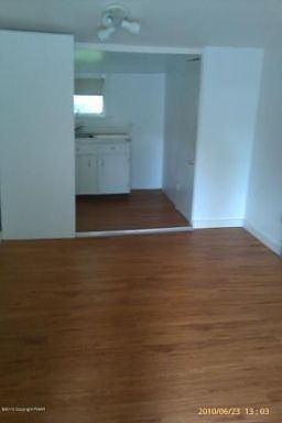 2nd image of 1388 Pocono Blvd APT 109
