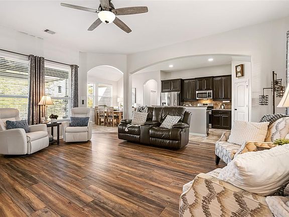 4th image of 11314 Misty Willow Lane