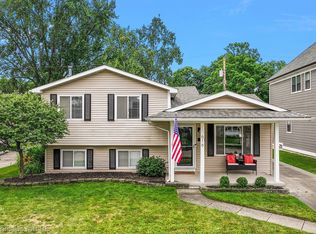 616 Golf Ave, Royal Oak, MI