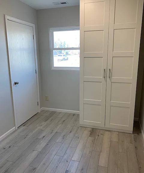 Office/Wardrobe