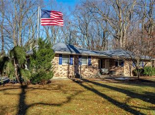 9815 Haas Hill Rd, Breinigsville, PA 18031