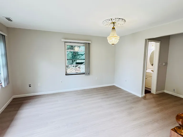 37 Goodwin Ave — Photo 10