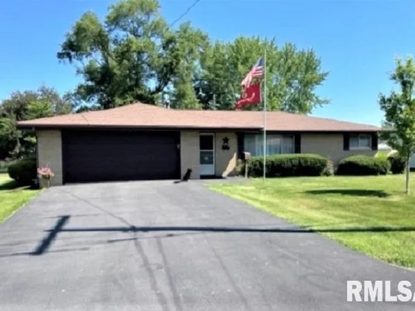 330 Emmons Ave, Kewanee, IL 61443