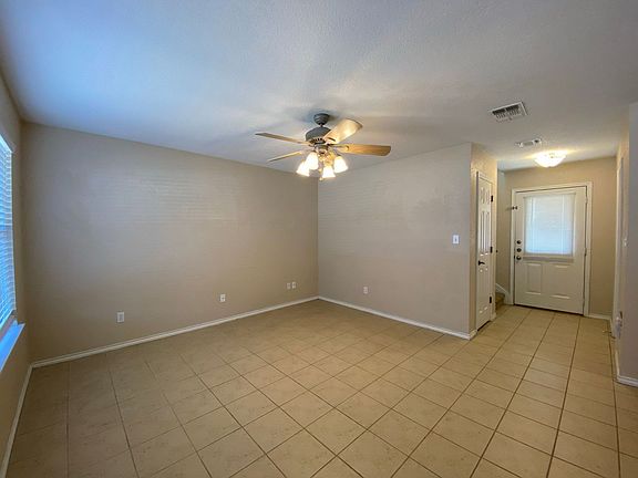 3rd image of 3012 Green Mountain Dr