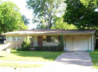 916 Treasure Rd, Garland, TX 75041