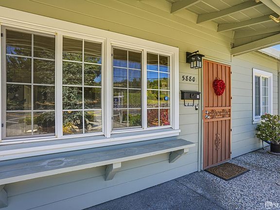 4th image of 5880 Olinda Rd