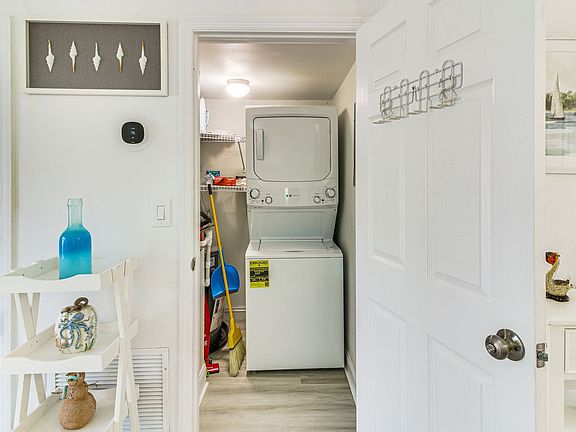 Laundry Room Cabinet