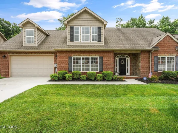 4220 Platinum Dr, Knoxville, TN 37938