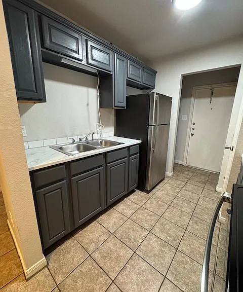 2105 Wind St #B — Photo 2