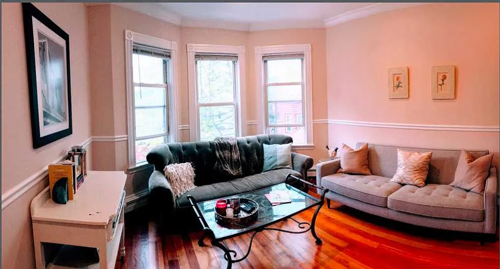 4 bed, $4,200 — Photo 2
