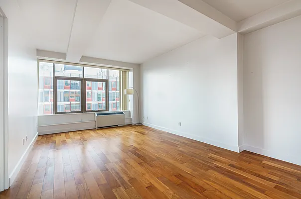 Rented by Modern Spaces | media 22