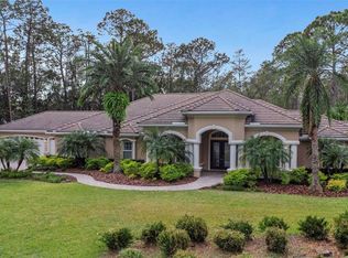 1862 E Lake Woodlands Pkwy, Oldsmar, FL 34677