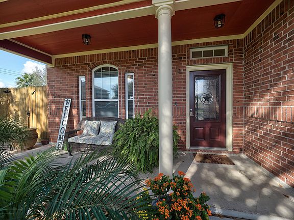 3rd image of 7025 Saar Ct
