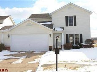 27 Deer Grove Dr, Saint Peters, MO 63376