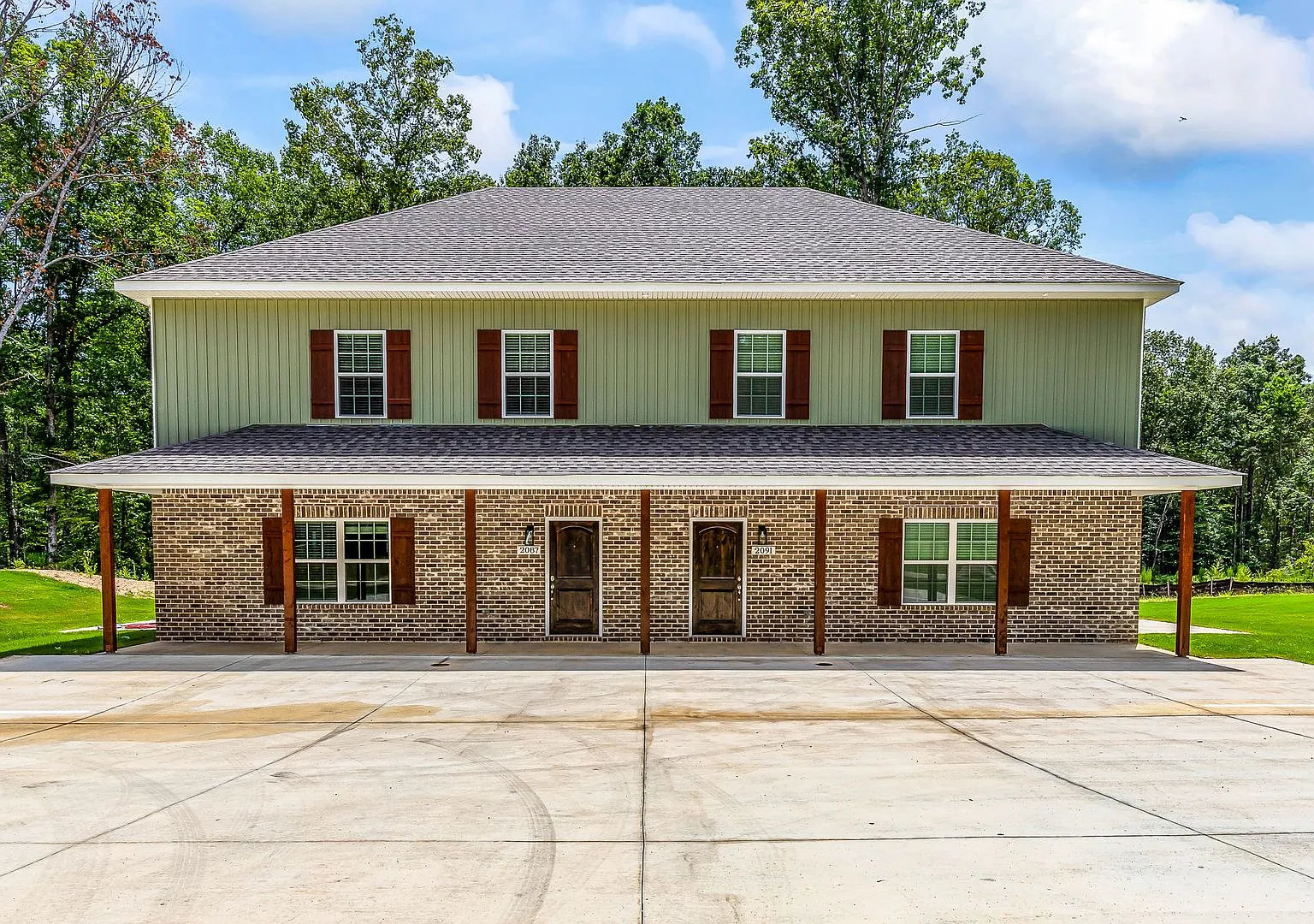 Short-Term Lease Available! — Photo 3