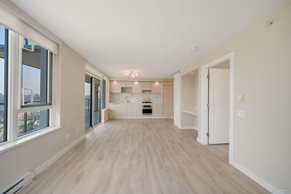 602 Como Lake Ave #2202, Coquitlam, BC - View 6
