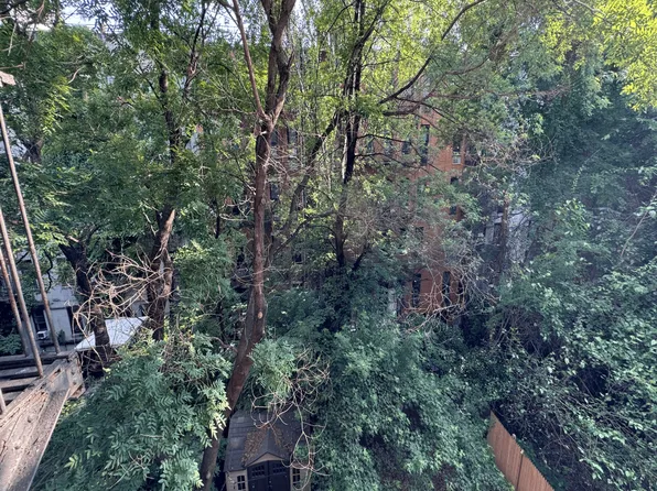 416 East 83rd Street image 1 of 21