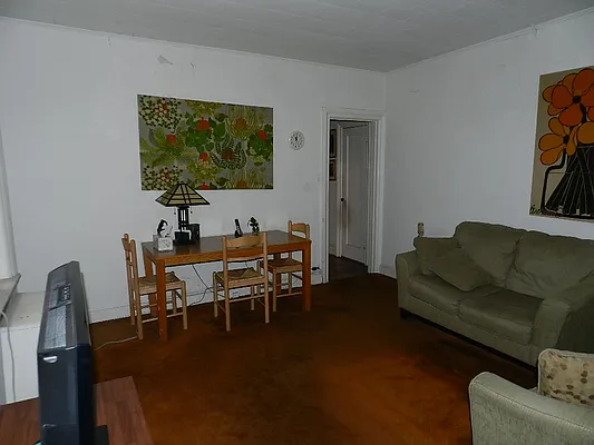 Sold by Century 21 City View | media 12