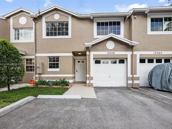 12258 SW 50th Pl, Fort Lauderdale, FL 33330