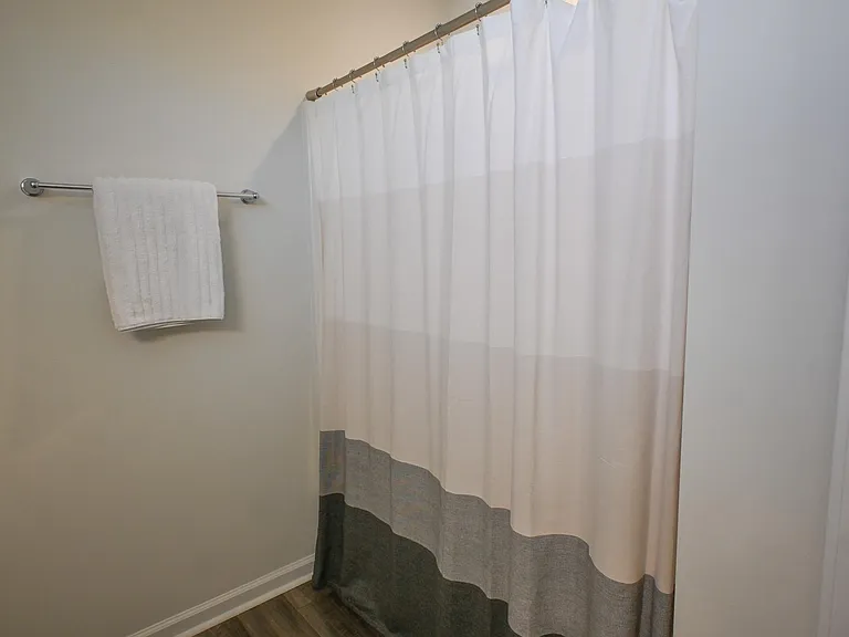 552 Kingfisher Ct — Photo 20