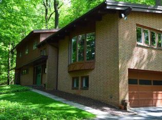 2796 Spring Valley Rd, Lancaster, PA 17601