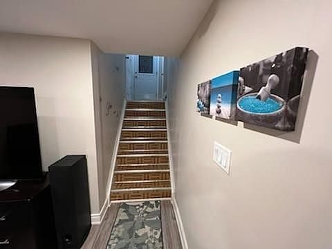 2nd image of 71 Moxley Dr #Basement