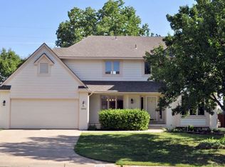 2554 N Fox Run Ct, Wichita, KS 67226